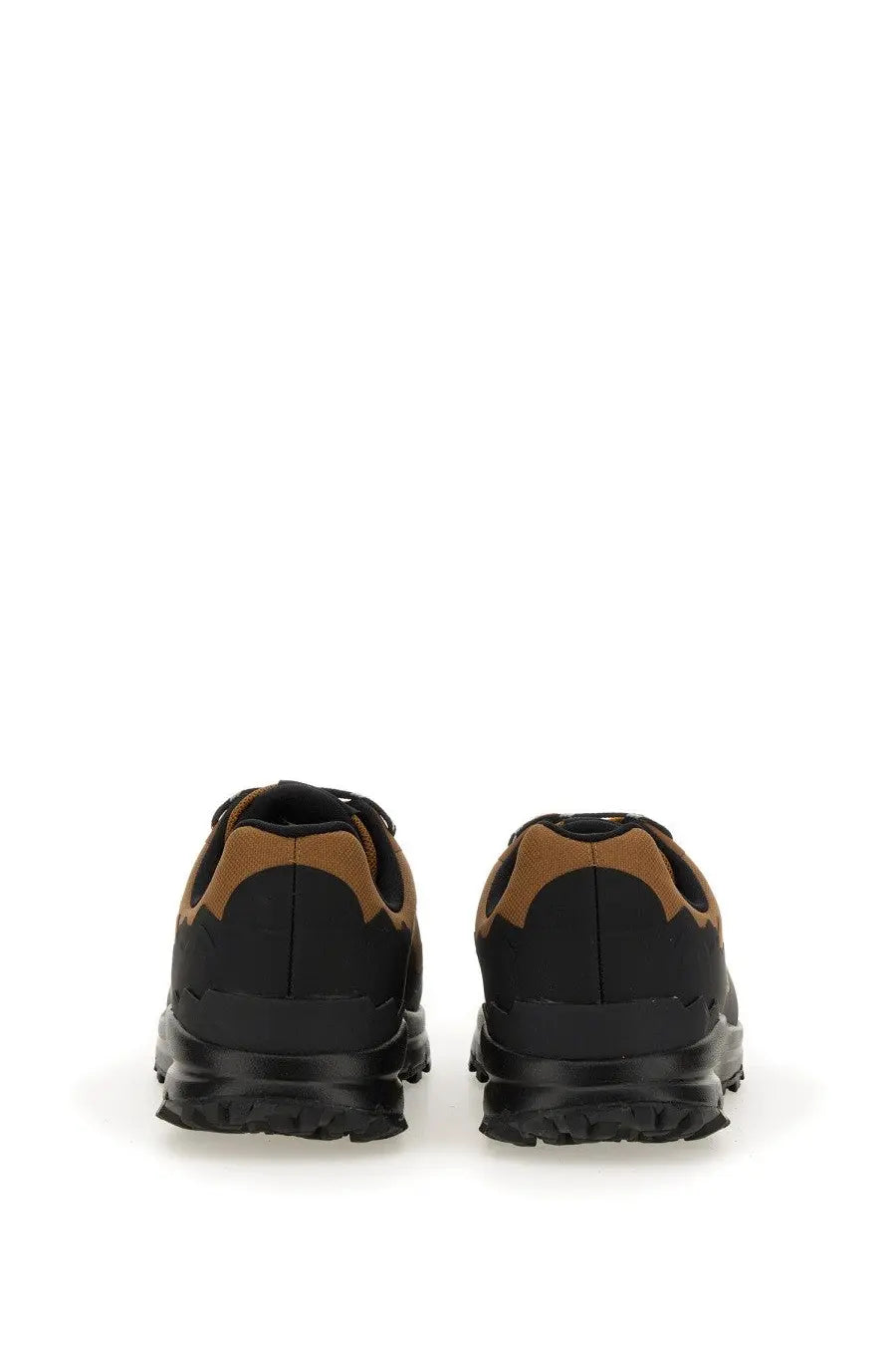 Veja Men's Fitz Roy Trek Shell Sneaker Black, view 3