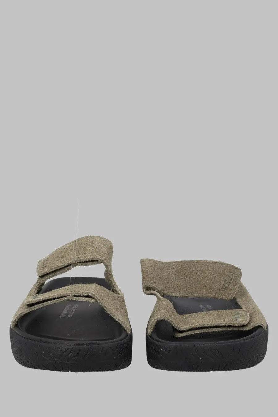 Veja unisex sandalo etna green tan suede strap sandals with black rubber soles and minimalist design