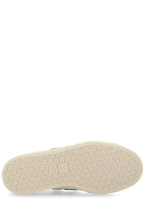 Veja unisex sneaker campo white cream-colored rubber sole with hexagonal tread pattern and rectangular brand label
