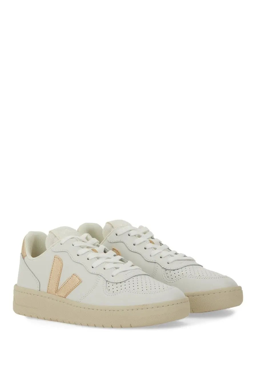 Veja women’s sneaker white cream-colored leather with beige v logo on the side for casual wear