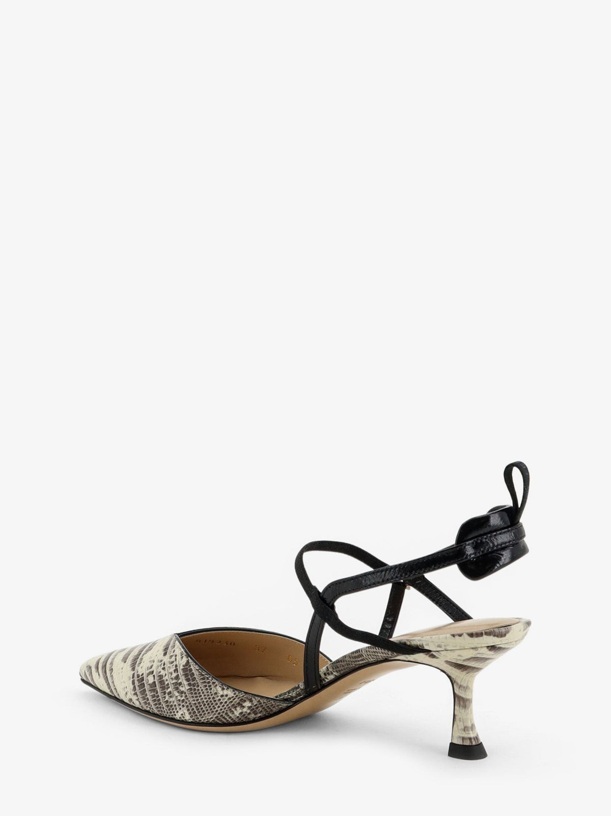 Fendi Women's Very Colibrì Pumps Black