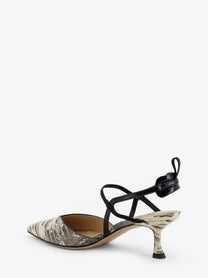 Fendi Women's Very Colibrì Pumps Black