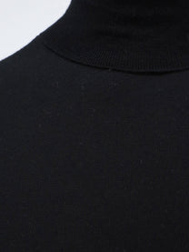 ASPESI Women's Virgin Wool Turtleneck Sweater Black