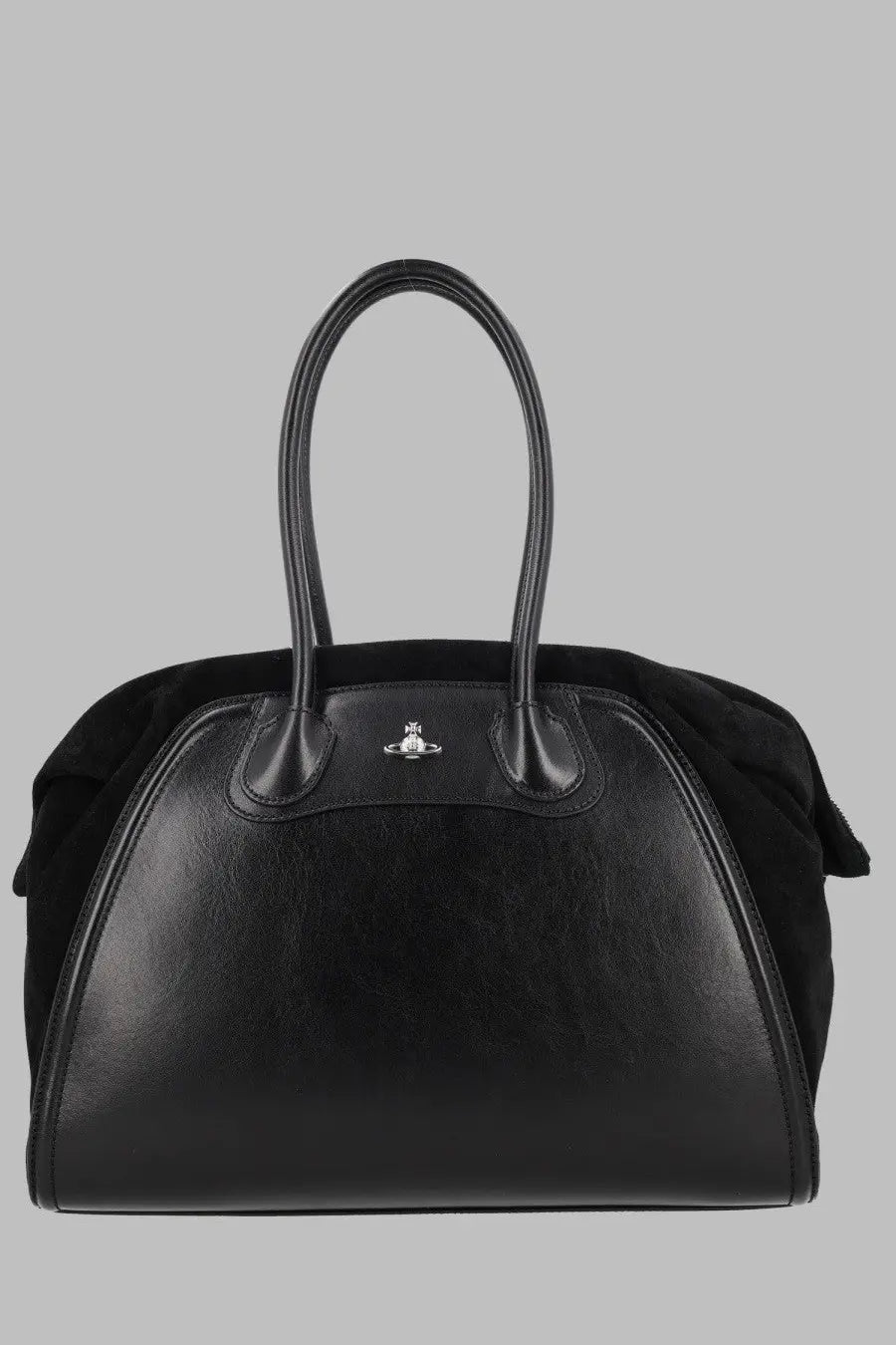 Vivienne Westwood women’s borsa shirley holdall in black leather and suede with silver logo plaque