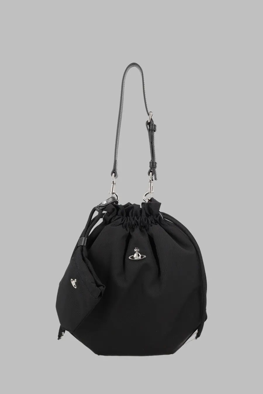 Vivienne Westwood women’s black drawstring bucket bag with silver logo and adjustable strap pouch con coulisse