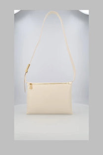 Cream-colored off-white women’s borsa spalla sandbag crossbody bag with minimalist design and gold-tone zipper hardware