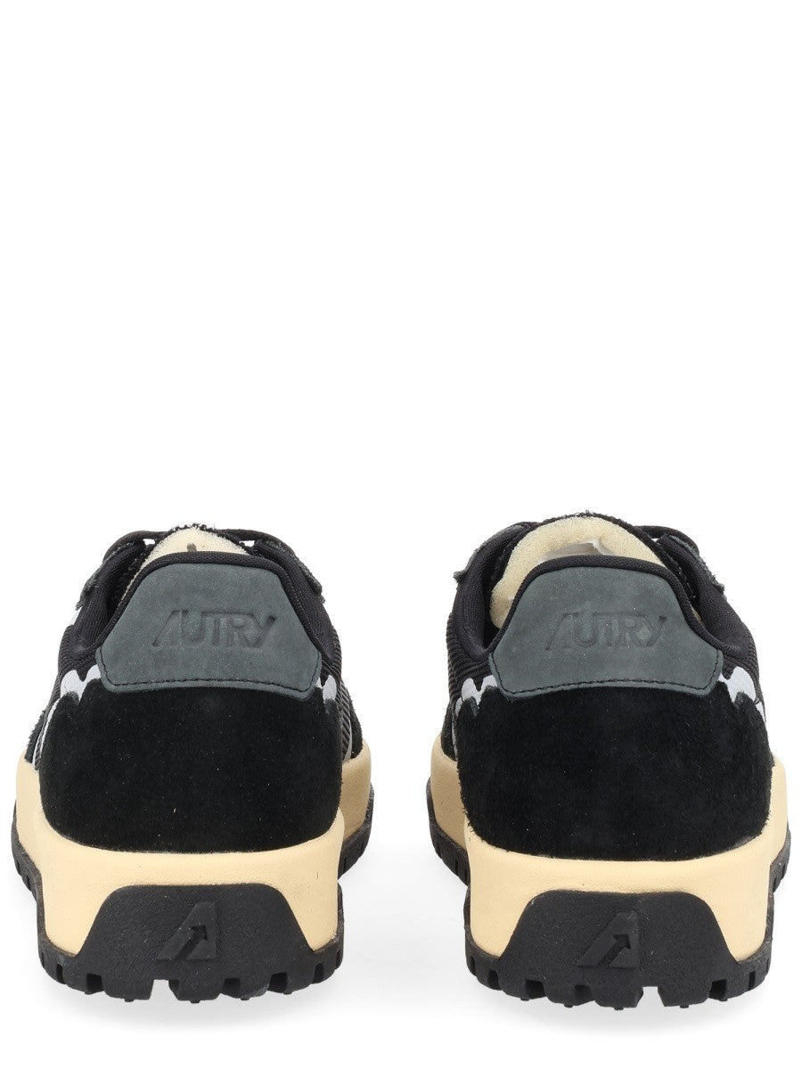 AUTRY Men's Wildpace Low Sneaker Black