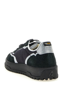 AUTRY Wildpace Low Sneakers Black