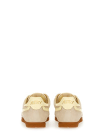 Autry Women's Windspin Low Sneaker Grey AUTRY