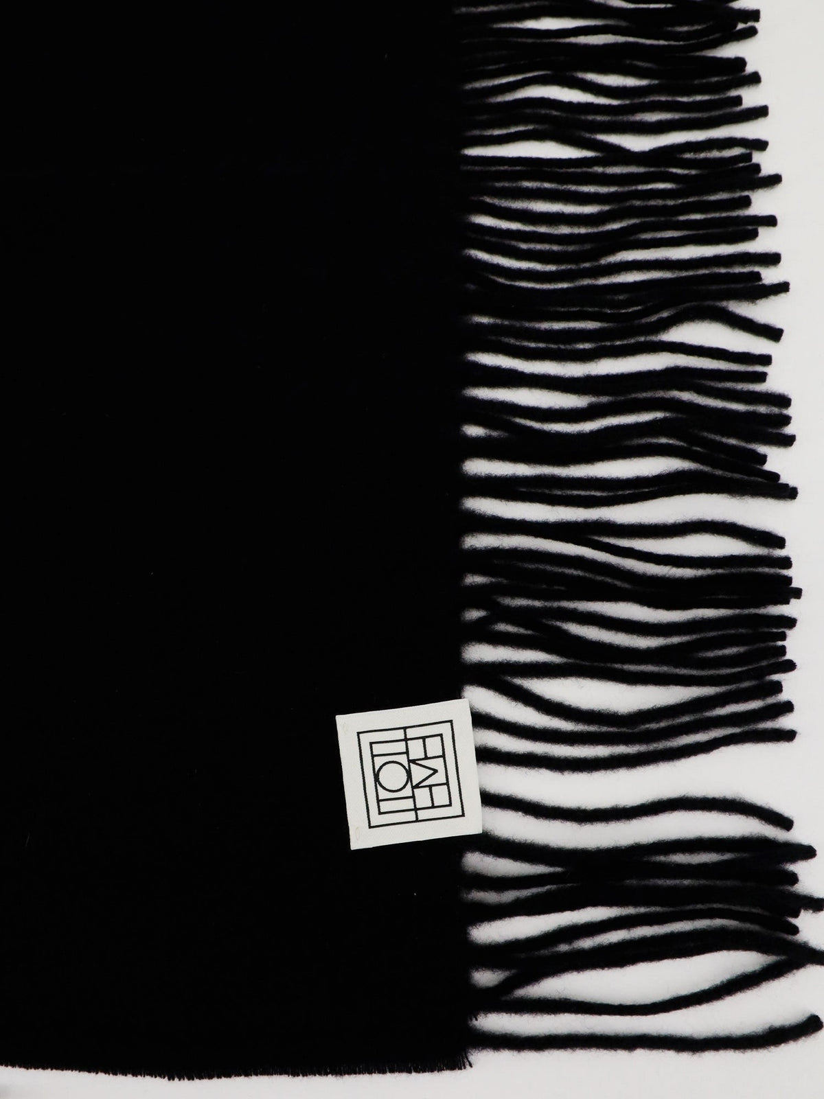 Toteme Women's Wool and Cashmere Blend Scarf Black, view 2