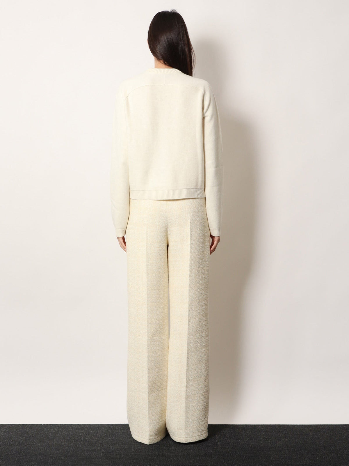 Gucci Women's Wool and Cashmere Cardigan White, view 3