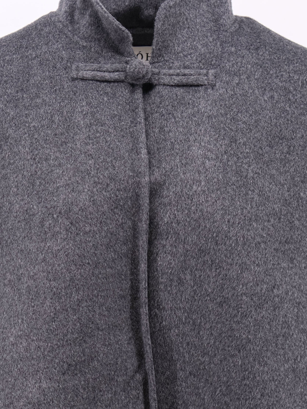 Rohe Women's Wool Cape Grey, view 3