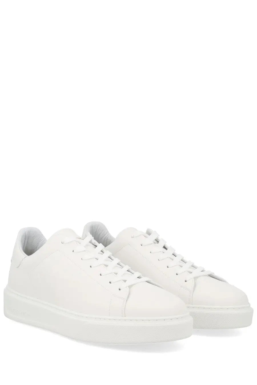 Woolrich men’s sneaker classic court white low-top leather sneakers with a clean minimalist design and white laces