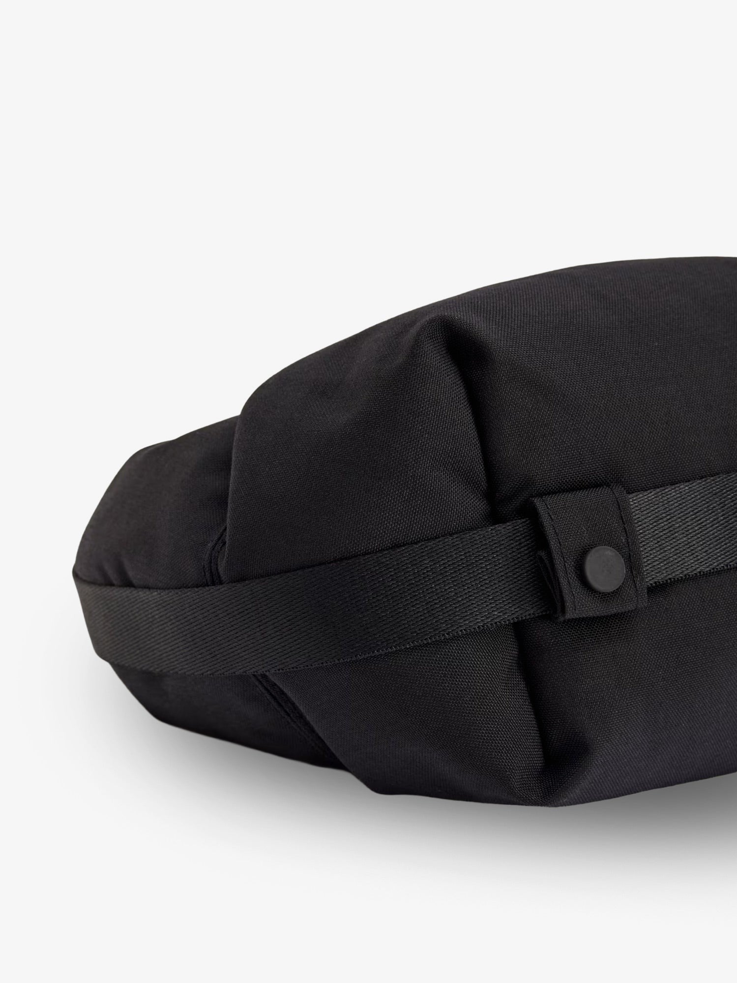 Y-3 Men's Crescen Bag Cordura Handbag Black