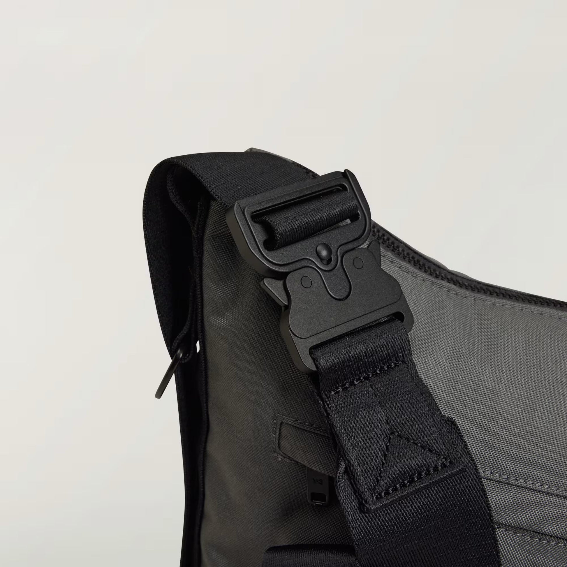 Adidas Y3 Unisex Body Smal Granit Black